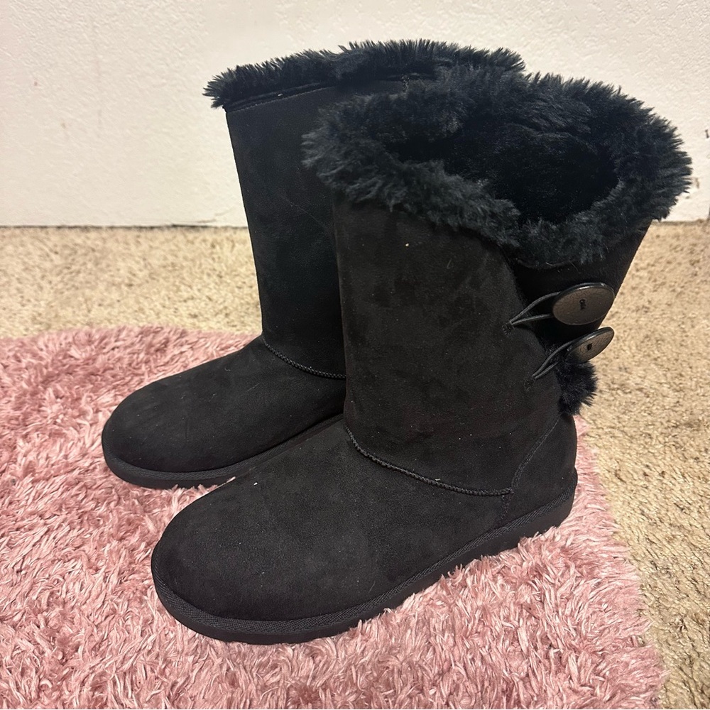 Black Ugg Boots